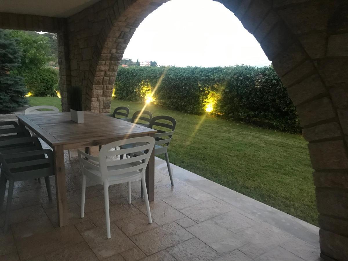 Aerides Luxury Villa PalaiónTsiflíkion Exterior foto