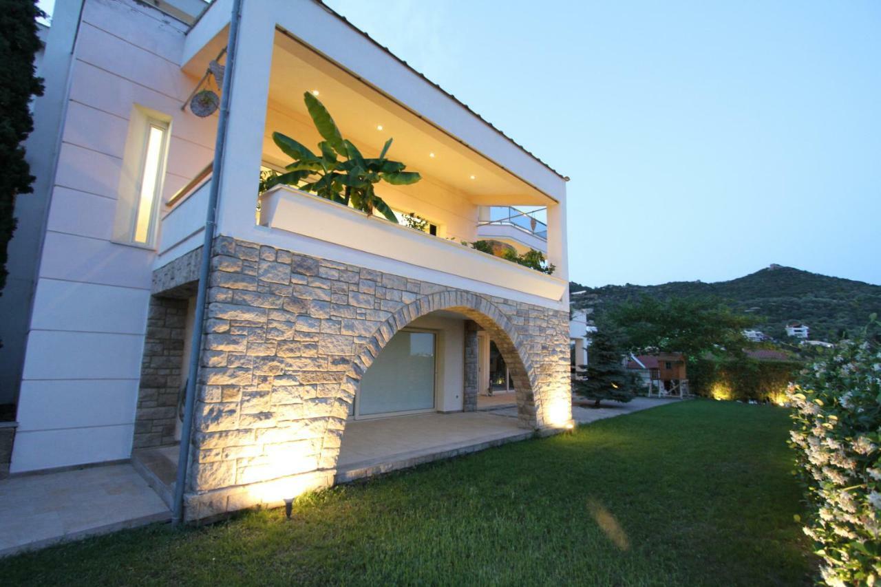 Aerides Luxury Villa PalaiónTsiflíkion Exterior foto